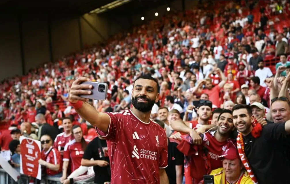 The Significance of the Left-Footed Record